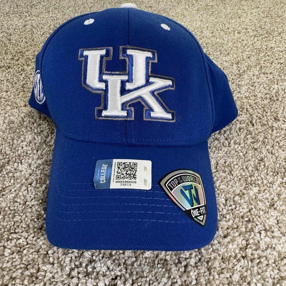 University Of Kentucky NWOT Top Of The‎ World One-Fit SEC Fitted Cap NS